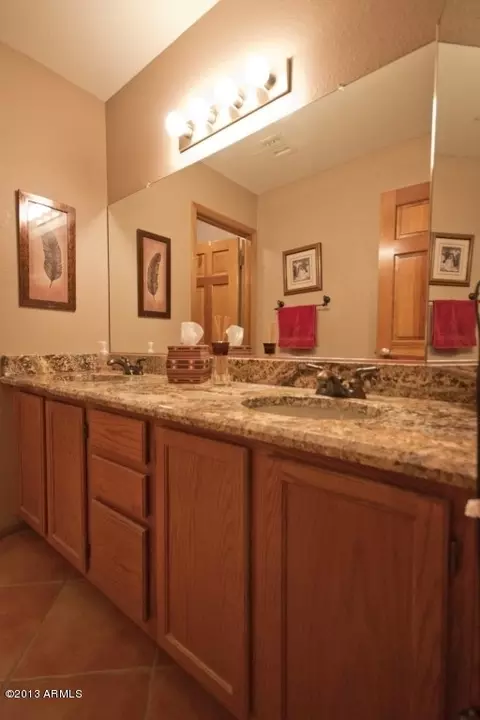 420 E Stonebridge Dr, Gilbert, AZ 85234 photo 13