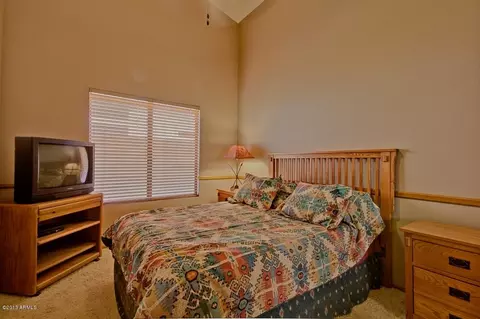 420 E Stonebridge Dr, Gilbert, AZ 85234 photo 4