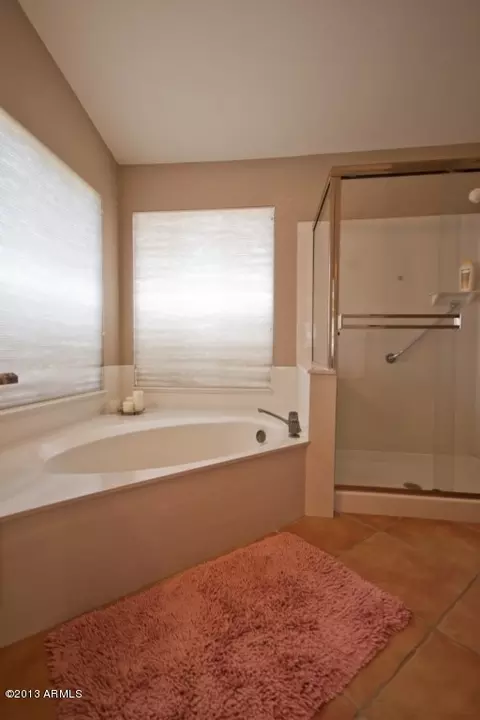420 E Stonebridge Dr, Gilbert, AZ 85234 photo 10