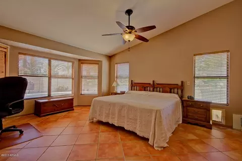 420 E Stonebridge Dr, Gilbert, AZ 85234 photo 6