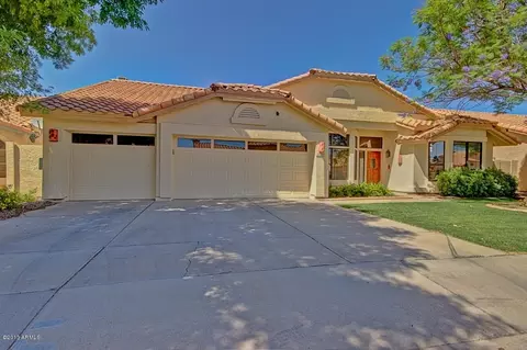420 E Stonebridge Dr, Gilbert, AZ 85234 photo 2