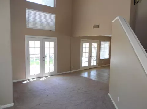 2839 E Windsong Dr, Phoenix, AZ 85048 photo 2