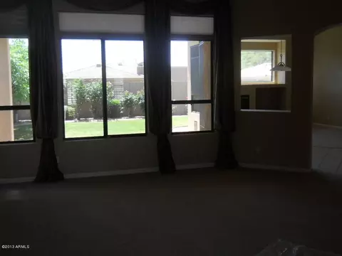 4839 Estevan Rd, Phoenix, AZ 85054 photo 5