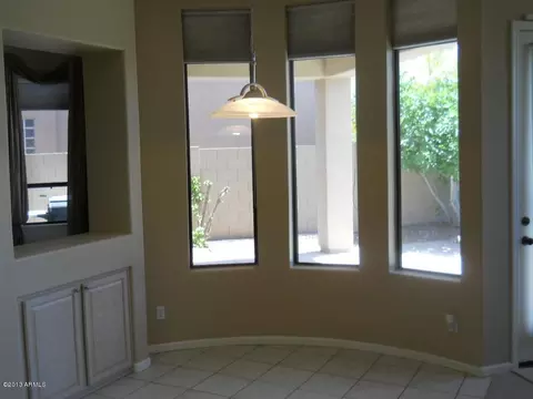4839 Estevan Rd, Phoenix, AZ 85054 photo 8