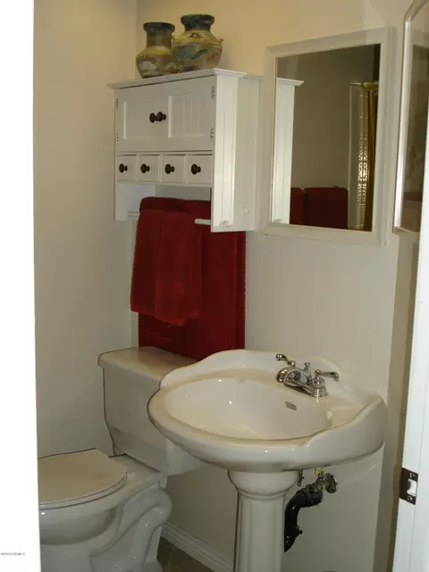 4240 E Sandia St, Phoenix, AZ 85044 photo 11