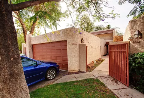 2020 E Solana Dr, Tempe, AZ 85281 photo 3