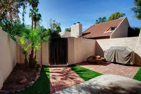 2020 E Solana Dr, Tempe, AZ 85281 photo 14