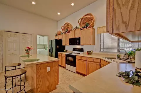 897 S Ash St, Gilbert, AZ 85233 photo 8