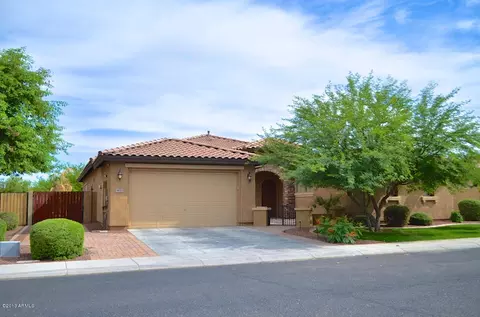 3432 E Virgil Dr, Gilbert, AZ 85298 photo 2