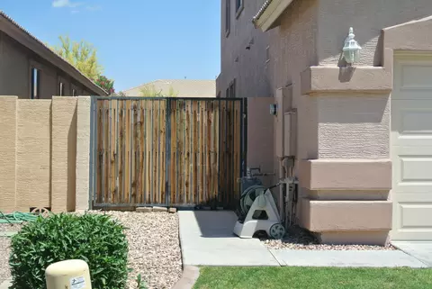 1548 E Iris Dr, Chandler, AZ 85286 photo 3