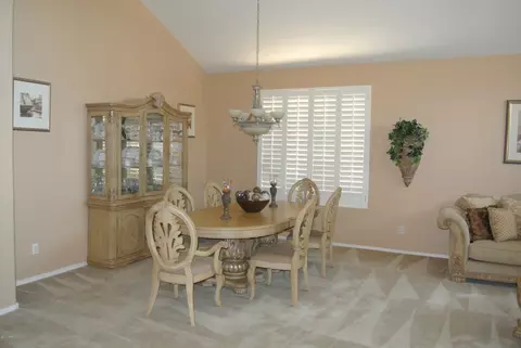 1548 E Iris Dr, Chandler, AZ 85286 photo 9