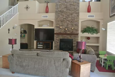 1548 E Iris Dr, Chandler, AZ 85286 photo 16