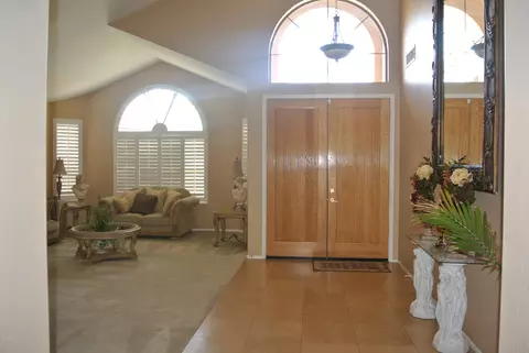 1548 E Iris Dr, Chandler, AZ 85286 photo 6