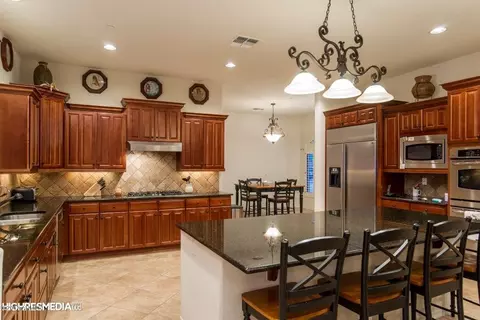 3731 E Maffeo Rd, Phoenix, AZ 85050 photo 4