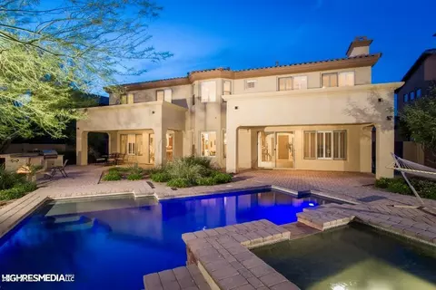 3731 E Maffeo Rd, Phoenix, AZ 85050 photo 2