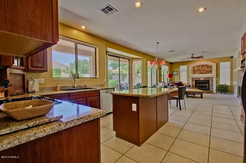 9636 E Glencove St, Mesa, AZ 85207 photo 11