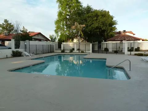 2837 E Beck Ln #2, Phoenix, AZ 85032 photo 17
