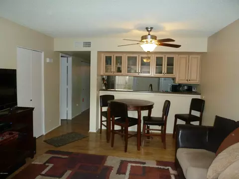 2837 E Beck Ln #2, Phoenix, AZ 85032 photo 3