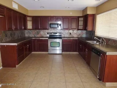 4553 E Robert E Lee St, Phoenix, AZ 85032 photo 4