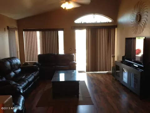 907 E Montoya Ln, Phoenix, AZ 85024 photo 4