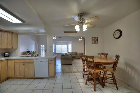 2326 E Fairview Cir, Mesa, AZ 85204 photo 6