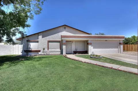 2326 E Fairview Cir, Mesa, AZ 85204 photo 1