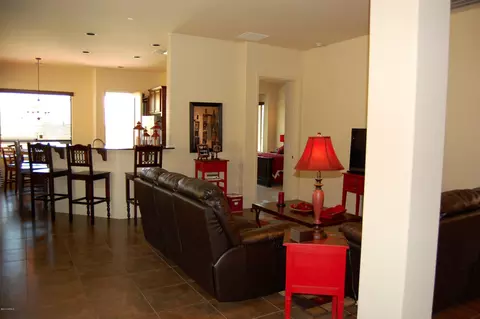8723 E Ivy St, Mesa, AZ 85207 photo 3