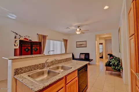 318 N 76th Pl, Mesa, AZ 85207 photo 8