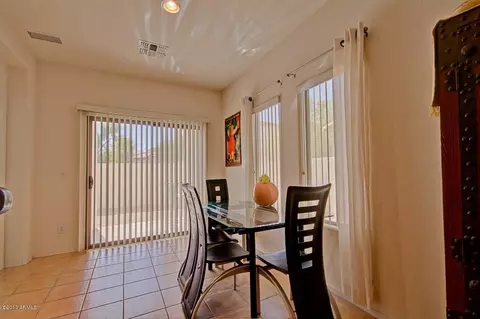 318 N 76th Pl, Mesa, AZ 85207 photo 10