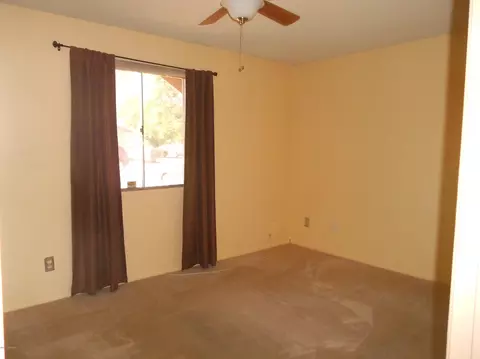 3735 E Claire Dr, Phoenix, AZ 85032 photo 8