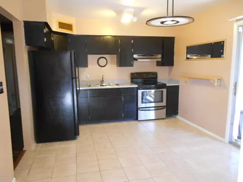 3735 E Claire Dr, Phoenix, AZ 85032 photo 2