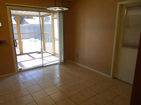 3735 E Claire Dr, Phoenix, AZ 85032 photo 3
