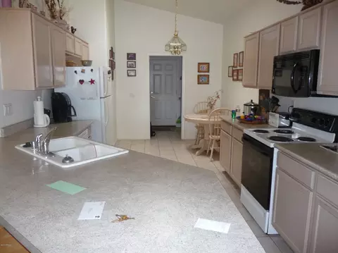 3328 E Maldonado Dr, Phoenix, AZ 85042 photo 5