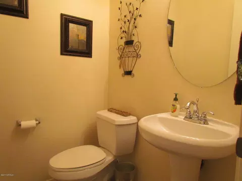 3893 S Dew Drop Ln, Gilbert, AZ 85297 photo 9