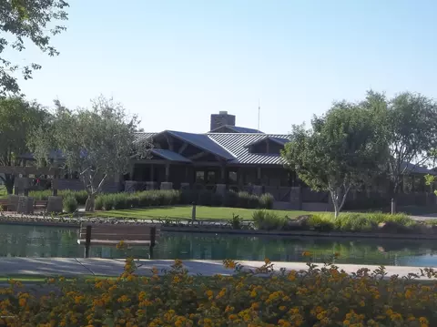 3893 S Dew Drop Ln, Gilbert, AZ 85297 photo 17
