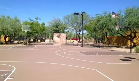 3923 E Crest Ln, Phoenix, AZ 85050 photo 30