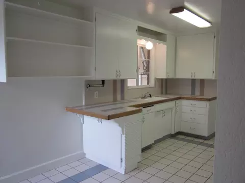 717 W 2nd Pl, Mesa, AZ 85201 photo 3