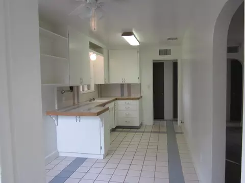 717 W 2nd Pl, Mesa, AZ 85201 photo 2