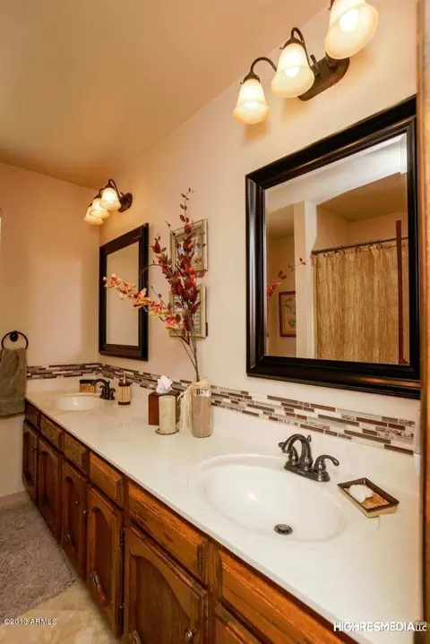 1901 E Caroline Ln, Tempe, AZ 85284 photo 19