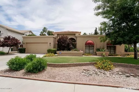 1901 E Caroline Ln, Tempe, AZ 85284 photo 1