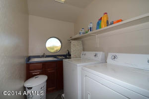 3683 E Louise Dr, Phoenix, AZ 85050 photo 8