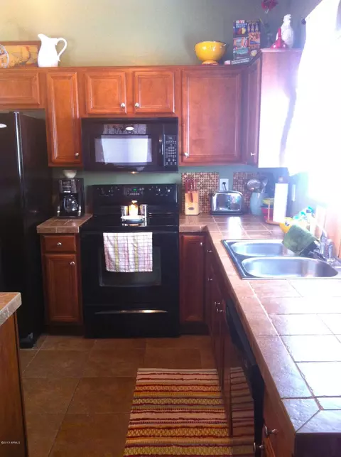2248 E Greenlee Ave, Apache Junction, AZ 85119 photo 3
