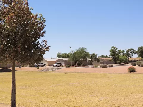 728 E Long Ave, Buckeye, AZ 85326 photo 9