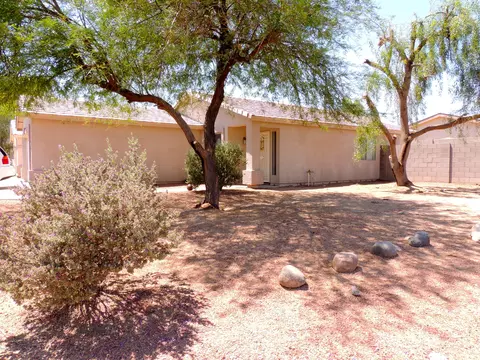 728 E Long Ave, Buckeye, AZ 85326 photo 2