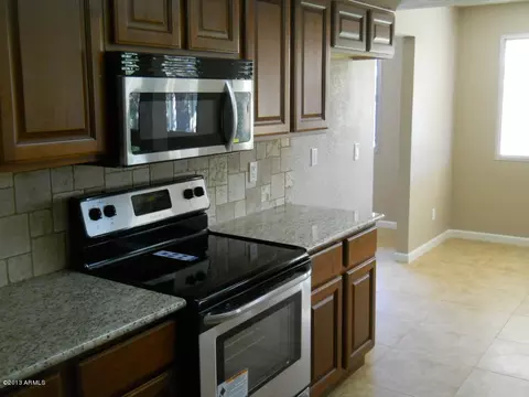 2816 E Cannon Dr, Phoenix, AZ 85028 photo 10