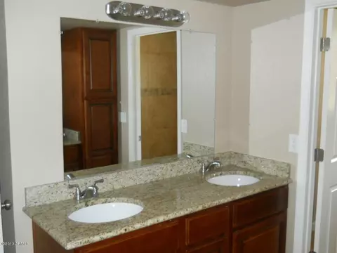 2816 E Cannon Dr, Phoenix, AZ 85028 photo 13