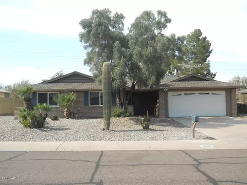 2816 E Cannon Dr, Phoenix, AZ 85028 photo 1