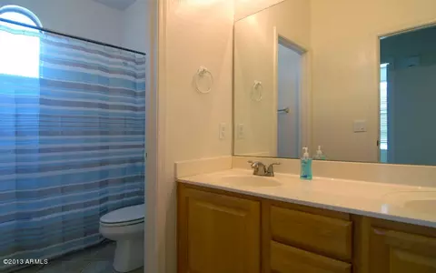3073 E Indigo Bay Dr, Gilbert, AZ 85234 photo 11