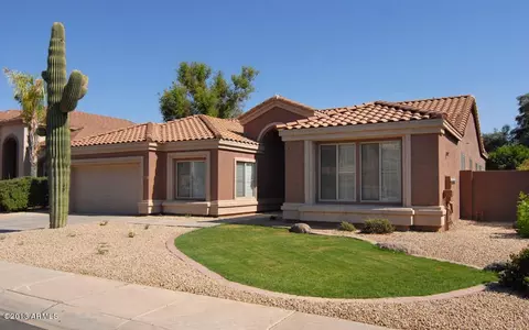 3073 E Indigo Bay Dr, Gilbert, AZ 85234 photo 1