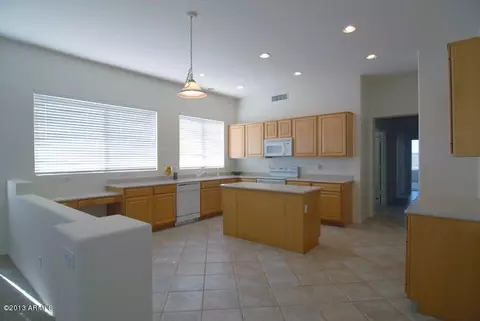 3073 E Indigo Bay Dr, Gilbert, AZ 85234 photo 4